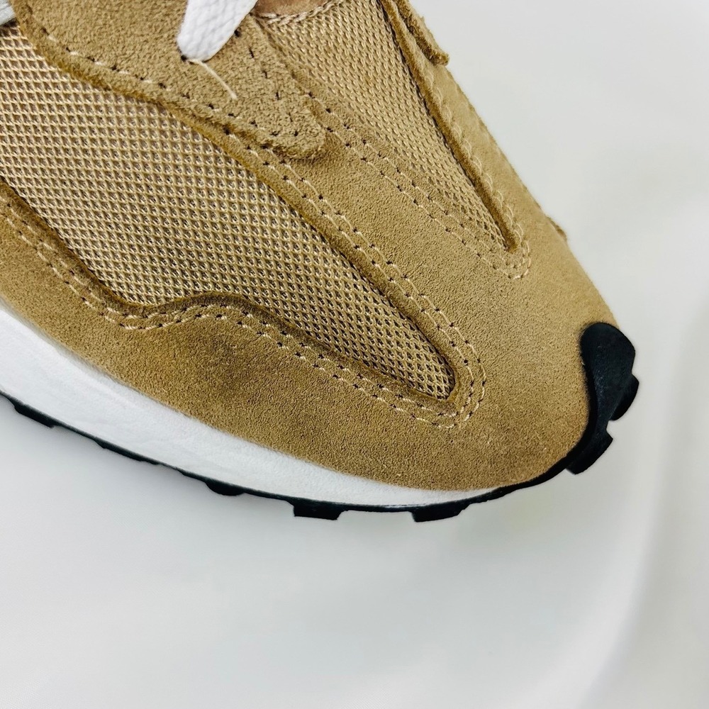 New Balance 327 Tan Beige Suede Mesh Running Sneakers MS327LC1 Mens Sz 9.5 - Picture 10 of 12